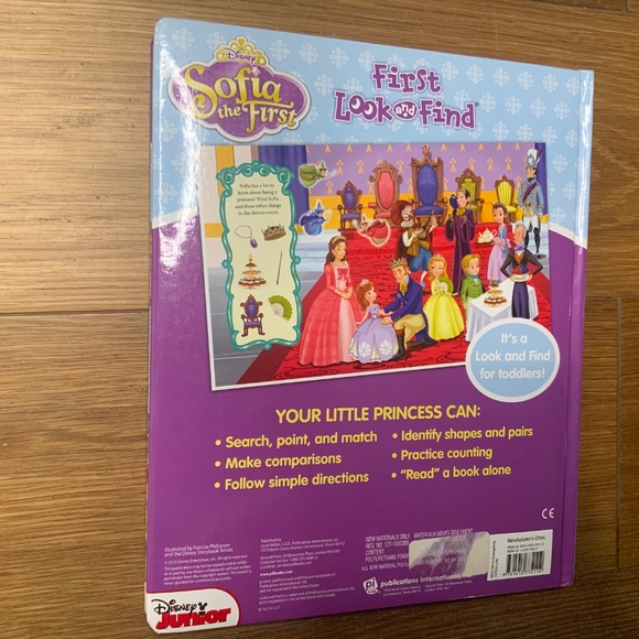 Sofia the First Look and Find Board Book - Picture 2 of 3